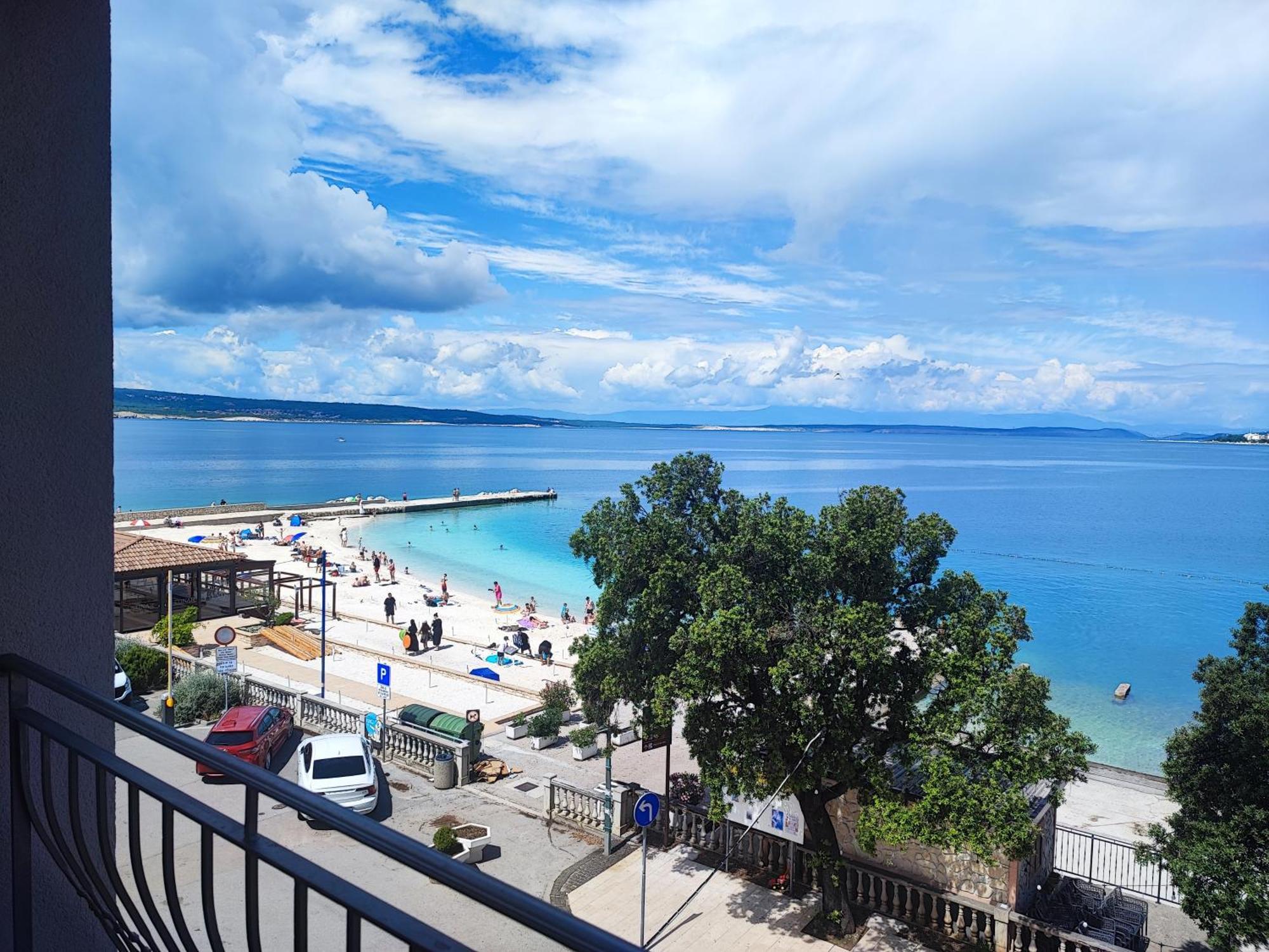 Apartmani Plaza Selce Exteriör bild